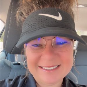 Meet your Posher, Tracy